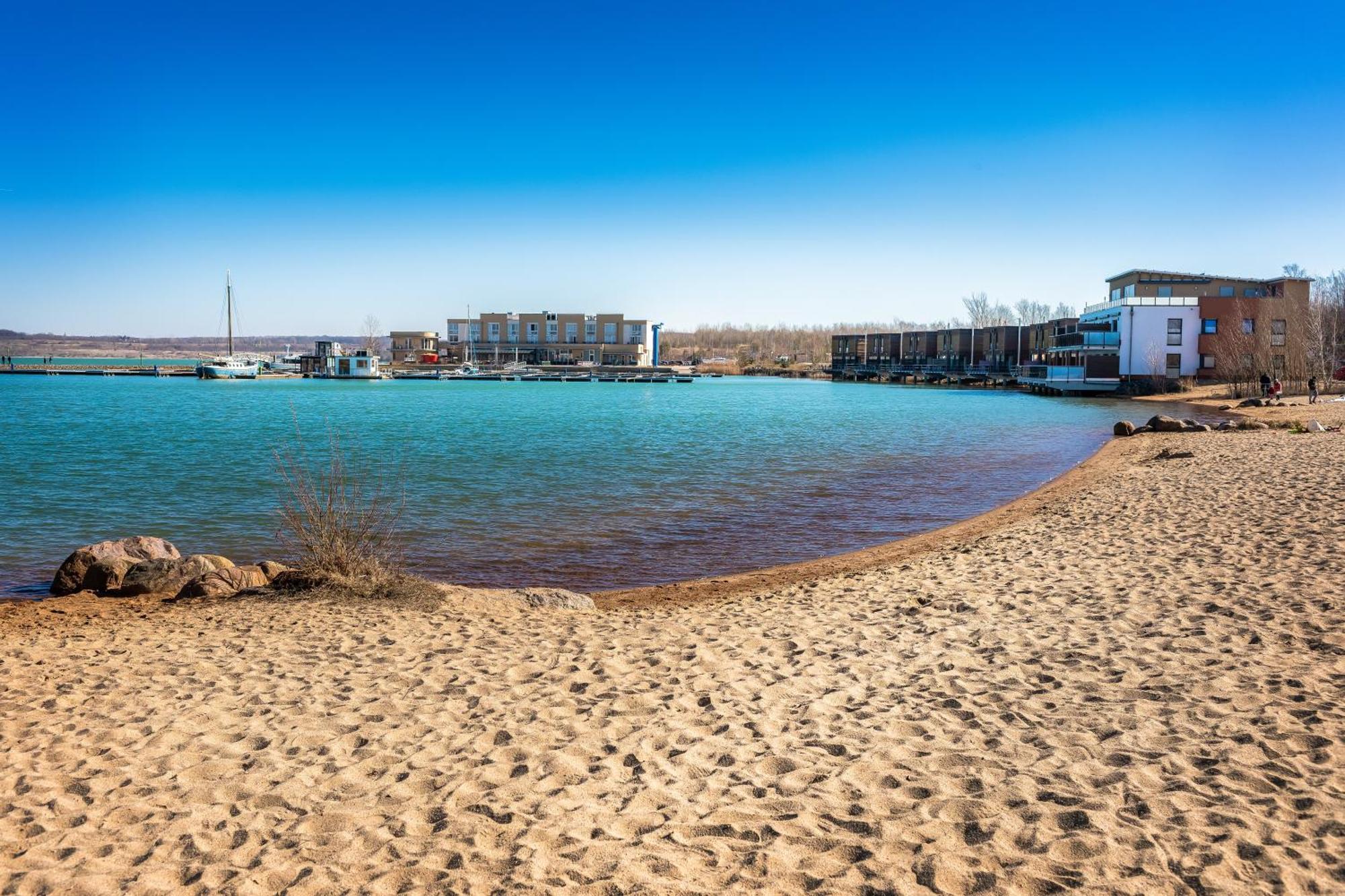 Lagovida Das Ferienresort Am Stoermthaler See Grossposna Bagian luar foto