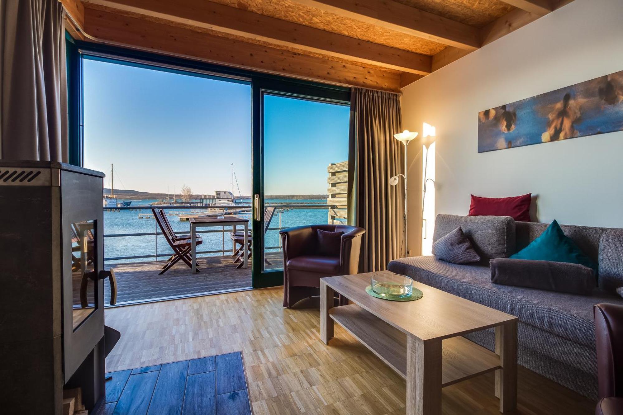 Lagovida Das Ferienresort Am Stoermthaler See Grossposna Bagian luar foto
