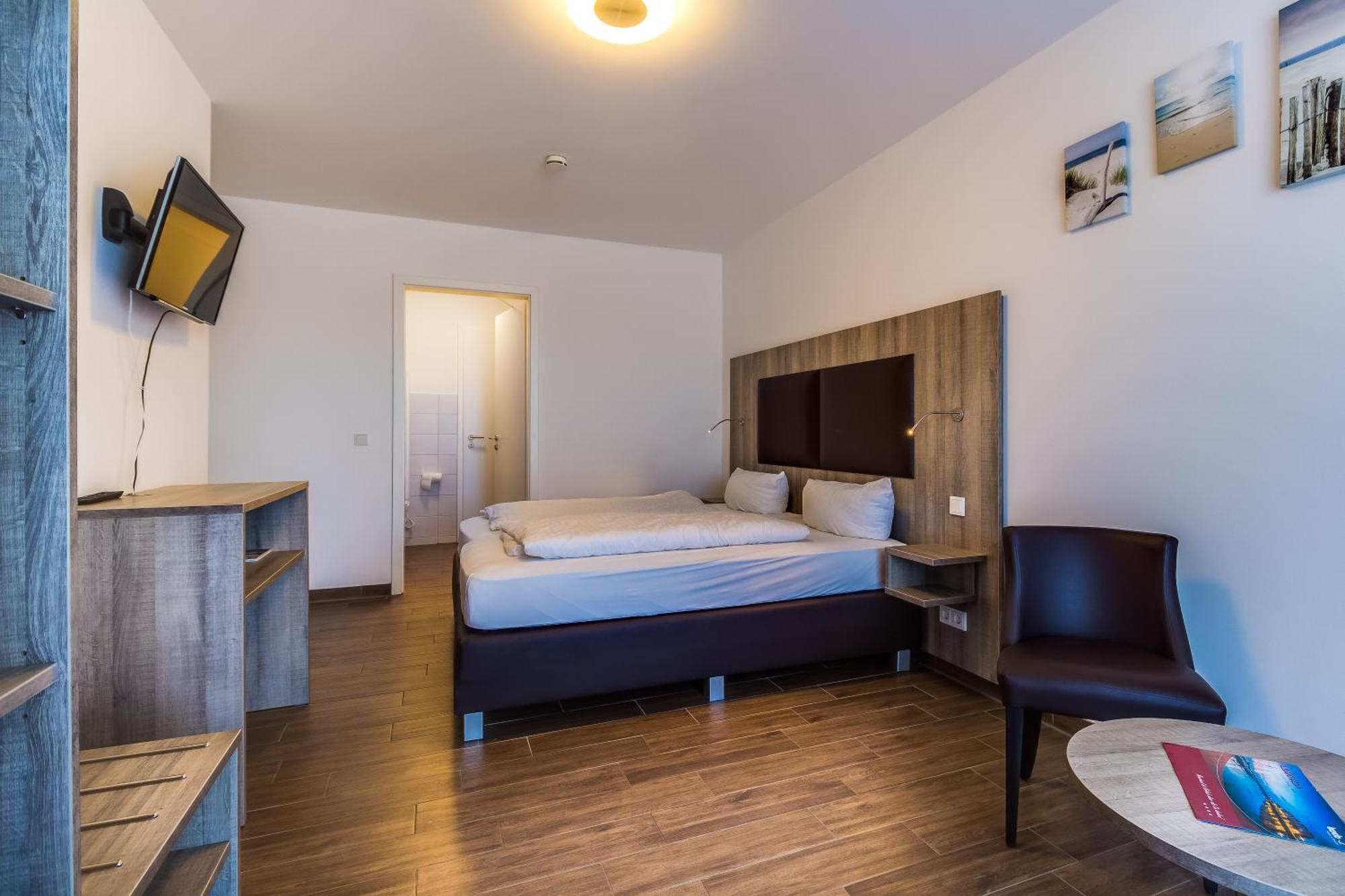 Lagovida Das Ferienresort Am Stoermthaler See Grossposna Bagian luar foto